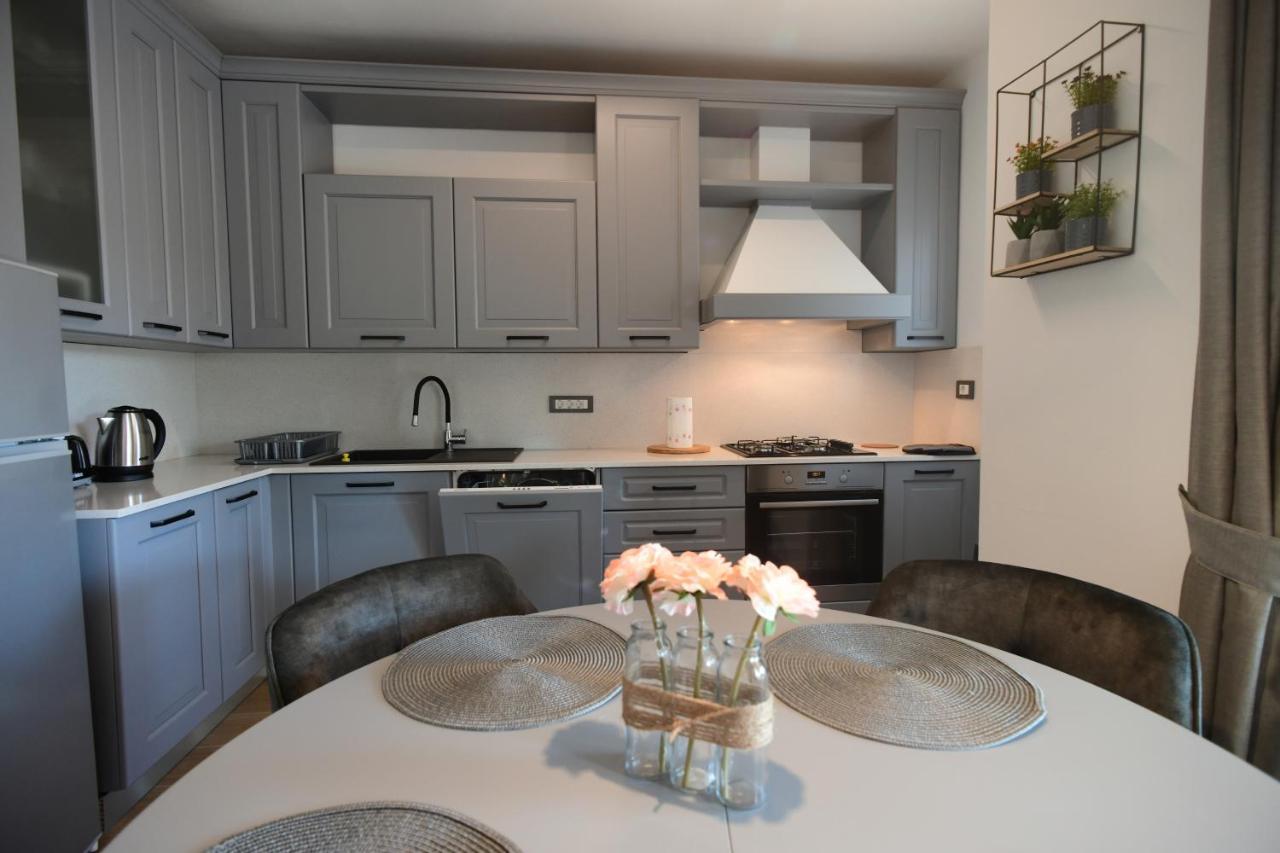 Luxury Apartment Vabriga Tar-Vabriga Buitenkant foto