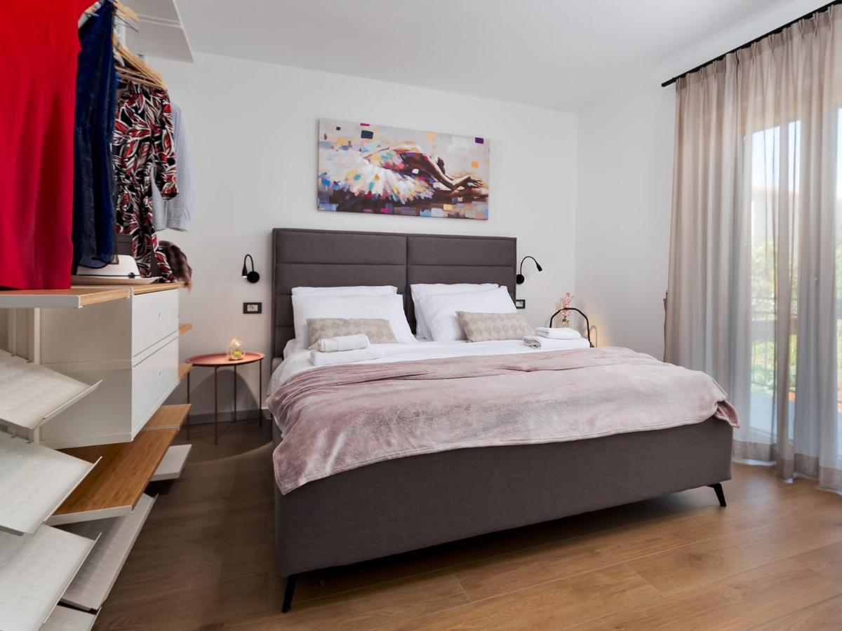 Luxury Apartment Vabriga Tar-Vabriga Buitenkant foto