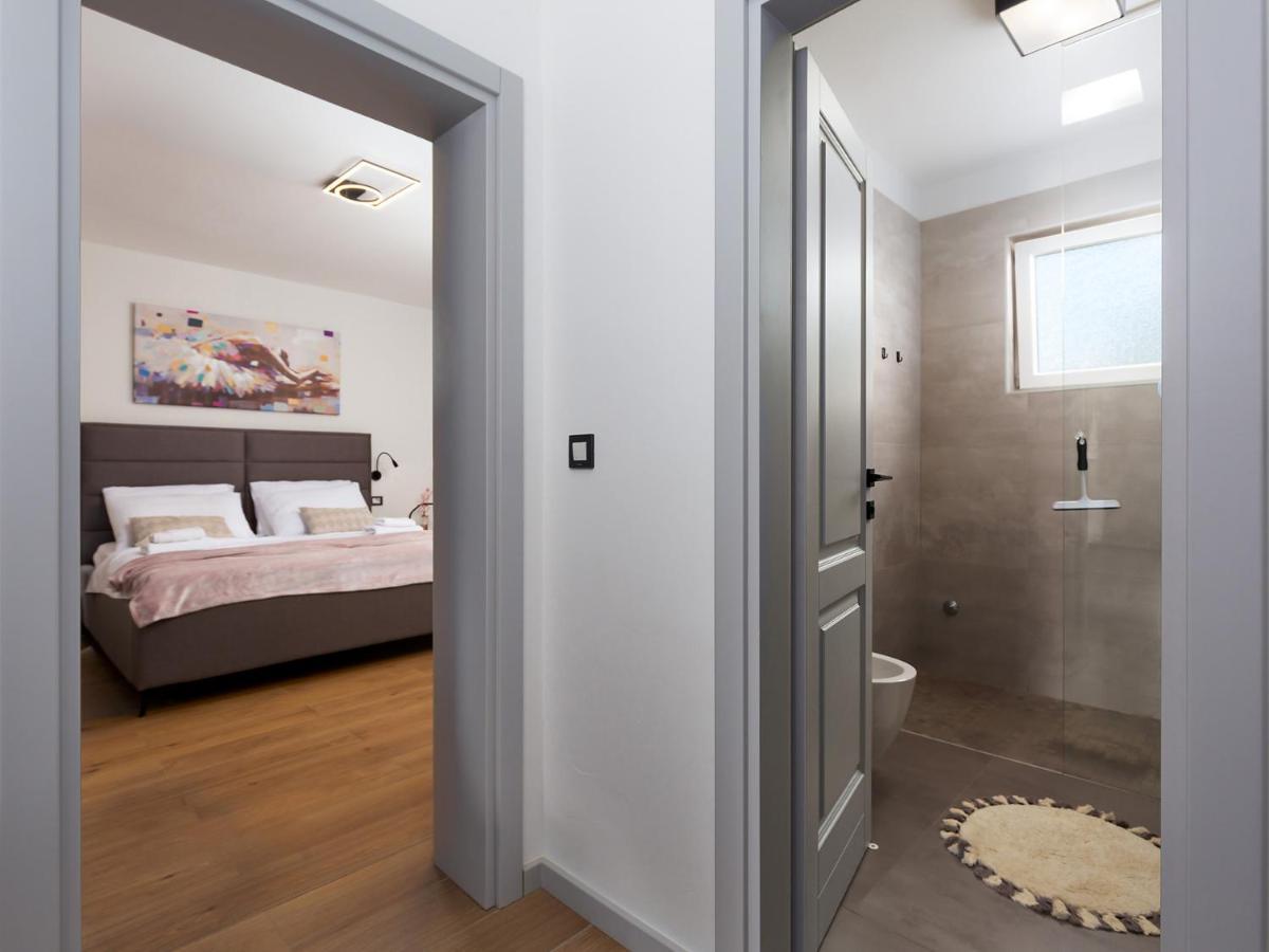 Luxury Apartment Vabriga Tar-Vabriga Buitenkant foto